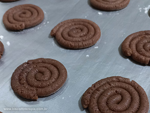 Biscoitos Espirais Recheados